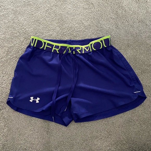 Under Armor running shorts - Picture 1 of 3